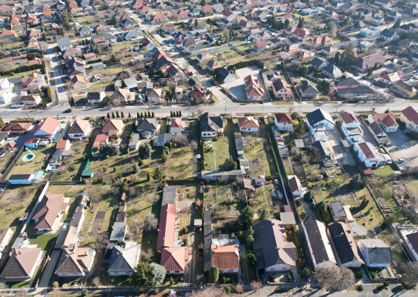 Na predaj 6 izbový rodinný dom v Mosonmagyaróvári na 1059 m² pozemku