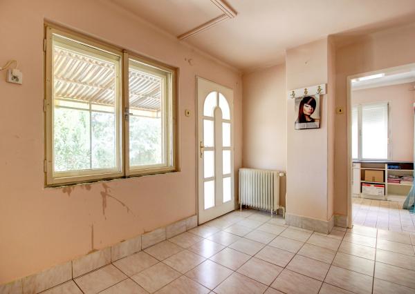 Na predaj: 3 izbový rodinný dom na pozemku o rozlohe 361 m², Gabčíkovo