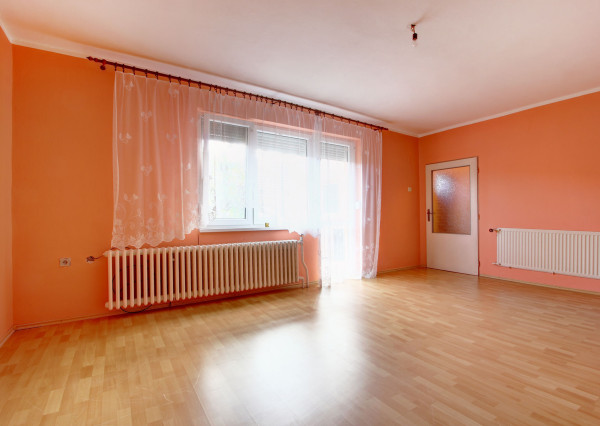 Na predaj: 4i RD, pozemok 1719 m², obec Vojka nad Dunajom