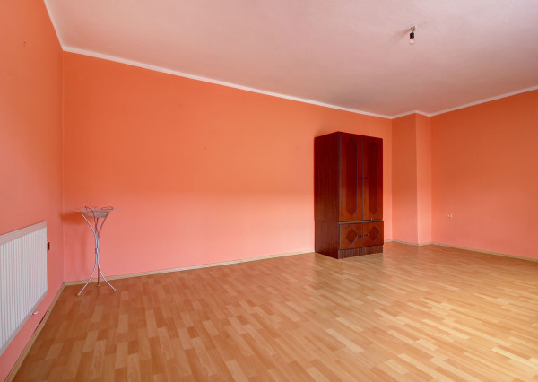 Na predaj: 4i RD, pozemok 1719 m², obec Vojka nad Dunajom