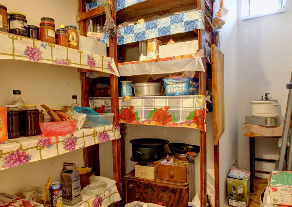 Na predaj: 4i RD, pozemok 1719 m², obec Vojka nad Dunajom