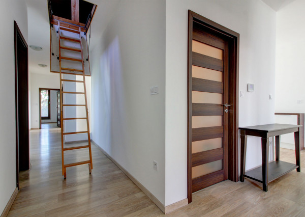 Na predaj: 5  izbový rodinný dom – Bratislava - Podunajské Biskupice