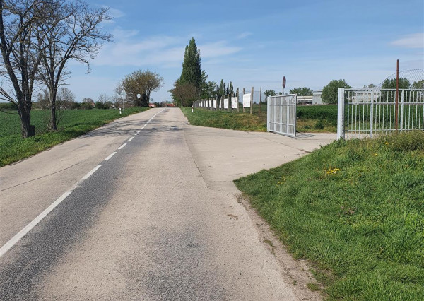 Na predaj: pozemok  20000 m2 , Blatná na Ostrove , okr. Dunajská Streda