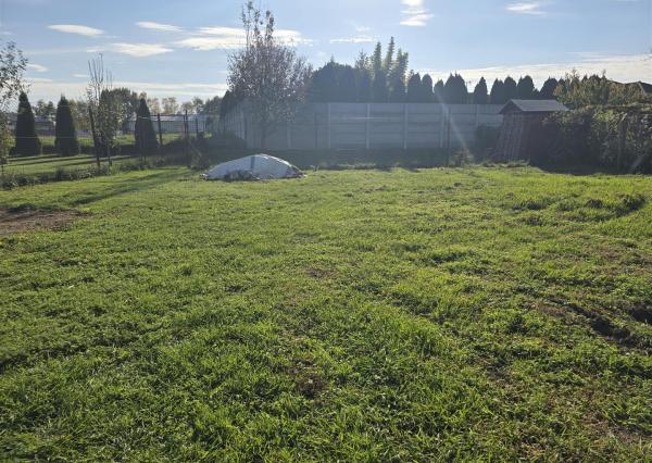 Pozemok 852 m2 , obec Horný Bar, okr. Dun. Streda