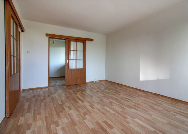 Na predaj: 3 izbový byt 70 m² s balkónom a loggiou  , Veterná,  Šamorín