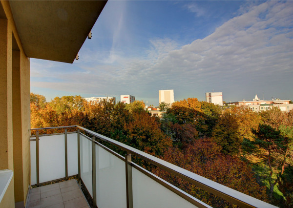 Na predaj: 3 izbový byt 70 m² s balkónom a loggiou  , Veterná,  Šamorín