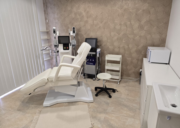 PRENÁJOM ZARIADENÉHO ŠTÚDIA KRÁSY V ROVINKE