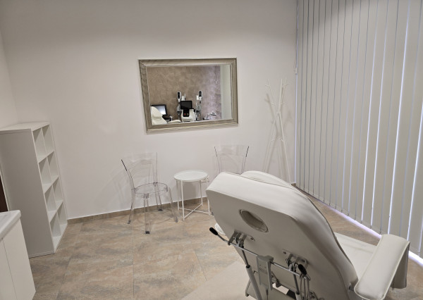 PRENÁJOM ZARIADENÉHO ŠTÚDIA KRÁSY V ROVINKE