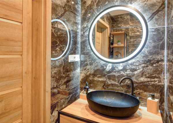 REZERVOVANÉ - 1,5-i byt - kompletná rekonštrukcia BA Ružinov-Haburská ul.