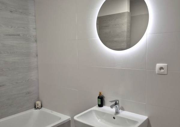 PRENÁJOM: 2-i. byt v Rovinke – Broskyňová ulica