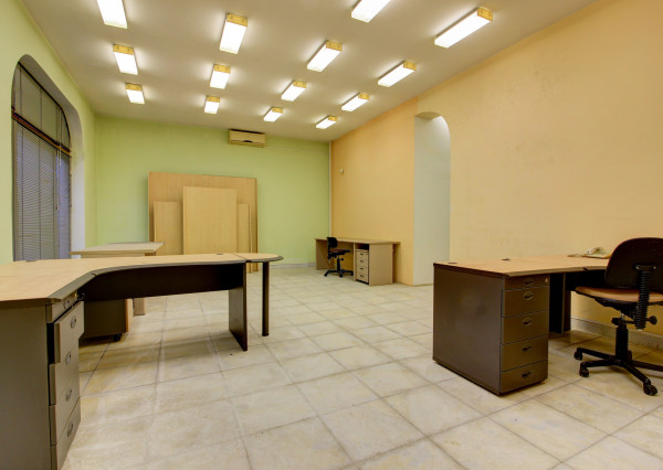 Na prenájom predajňa a kancelárske priestory v Šamoríne