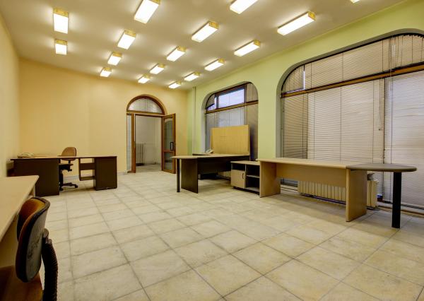 Na prenájom predajňa a kancelárske priestory v Šamoríne