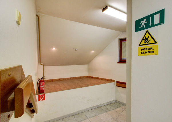 Na prenájom predajňa a kancelárske priestory v Šamoríne