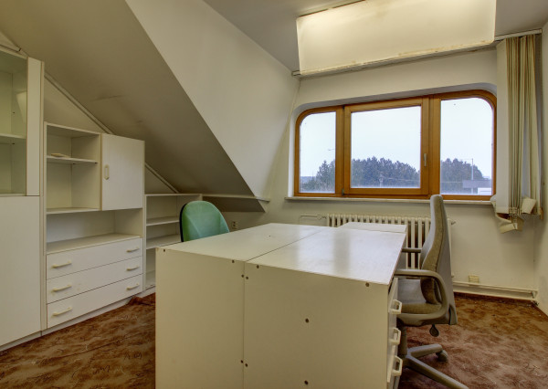 Na prenájom predajňa a kancelárske priestory v Šamoríne