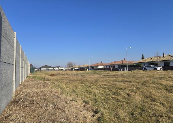 Na predaj: pozemok 600 m² , Hviezdoslavov, okr. Dunajská Streda
