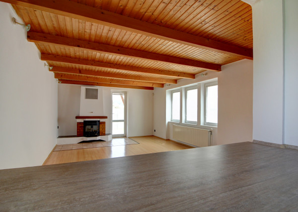 Na predaj: 4i RD -INVESTIČNÁ PRÍLEŽITOSŤ - obec Hamuliakovo