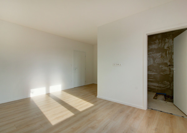 Na predaj: 4izbový rodinný dom kolaudovaný – Šamorín-Bučuháza,  stav štandard