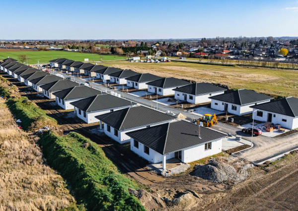 Novostaby Hviezdoslavov - 4i RD pozemok od 603m2-666m2