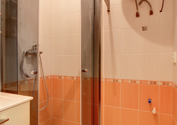 NOVINKA - garsónka, kompletne zariadená  - ROVINKA