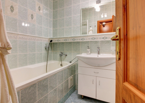 Na prenájom 2-izbový byt v Šamoríne – Hlboká ulica