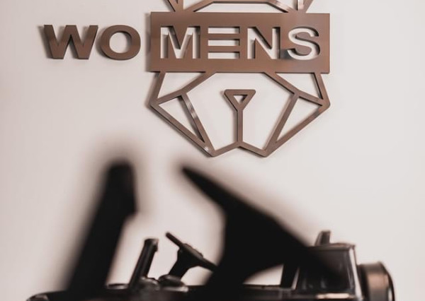 NA PREDAJ / ODSTÚPENIE ZABEHNUTÉHO SALÓNU KRÁSY V  DUNAJSKEJ LUŽNEJ