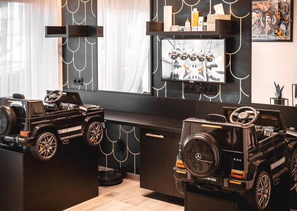 NA PREDAJ / ODSTÚPENIE ZABEHNUTÉHO SALÓNU KRÁSY V  DUNAJSKEJ LUŽNEJ