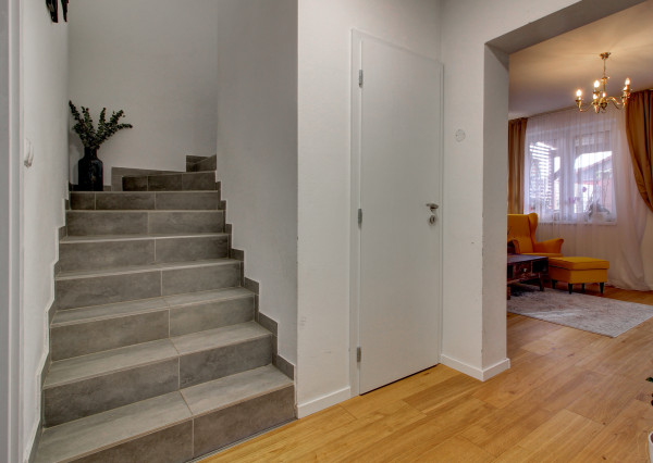 Na predaj 4- izbový rodinný dom so záhradkou vo Hviezdoslavove