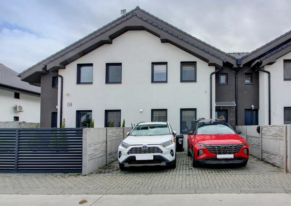 Na predaj 4- izbový rodinný dom so záhradkou vo Hviezdoslavove