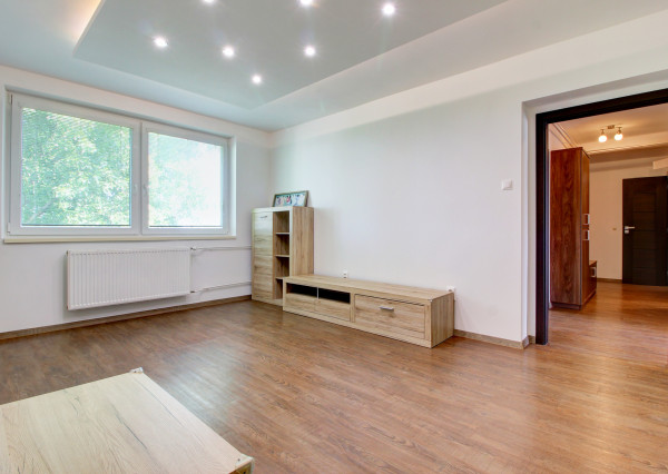 Na predaj: 3izbový byt s garážou a záhradou , Šamorín-Mliečno