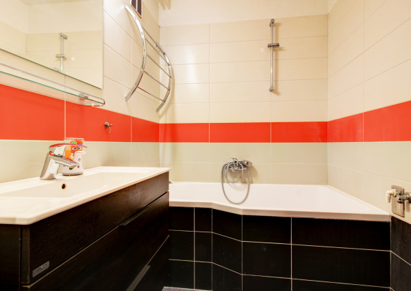 Na predaj: 3izbový byt s garážou a záhradou , Šamorín-Mliečno