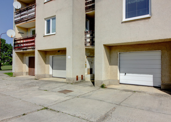 Na predaj: 3izbový byt s garážou a záhradou , Šamorín-Mliečno