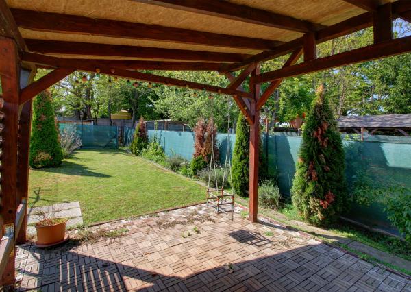 Na predaj: 3izbový byt s garážou a záhradou , Šamorín-Mliečno