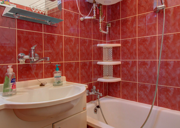 Na predaj: 2 izbový byt 52 m², Školská,  Šamorín