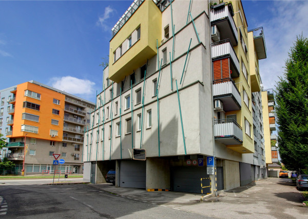 Na predaj: 2 izbový byt 49,41 m², Kazanská,  BA-Pod. Biskupice