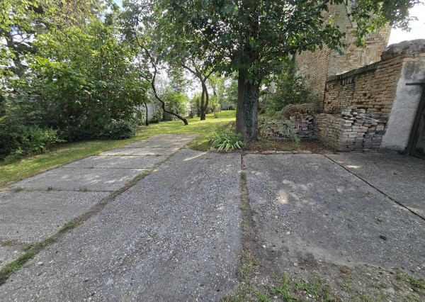 Na predaj stavebný pozemok v Miloslavove, 431 m2