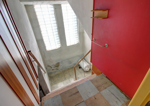 Na predaj: 4 izbový rodinný dom na pozemku 481 m², obec Dobrohošť