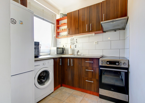 Na predaj dvojgarsónka De Luxe so zasklenou loggiou  – Pečnianska ulica, Petržalka