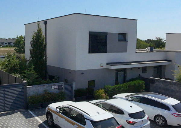 REZERVOVANÉ - Na predaj štýlový 4i RD v Rovinke