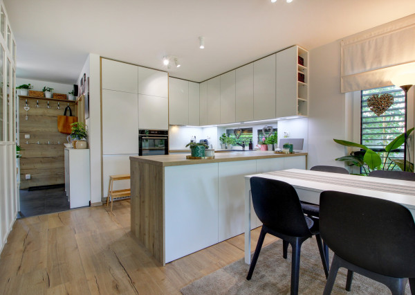 REZERVOVANÉ - Na predaj štýlový 4i RD v Rovinke