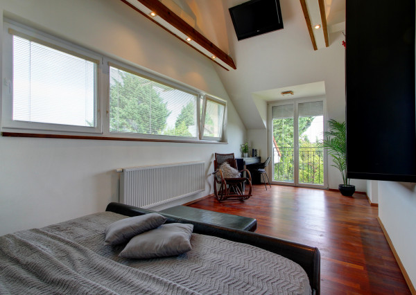 NOVINKA - 5i RD s UP 214m², pozemok 625m² Hamuliakovo