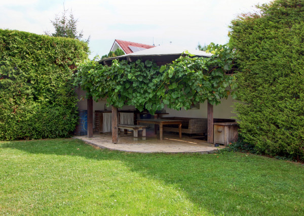 NOVINKA - 5i RD s UP 214m², pozemok 625m² Hamuliakovo