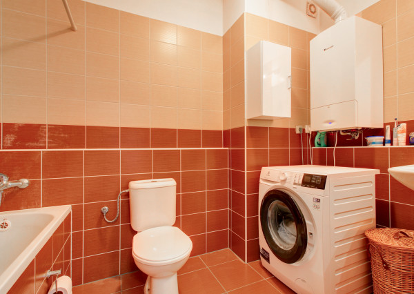 Na predaj: 3 izbový byt 65 m² , Rohovce, okres. Dun. Streda