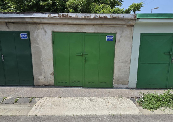 Na prenájom: Garáž 20 m², Gusevova ulica ,  BA-Ružinov