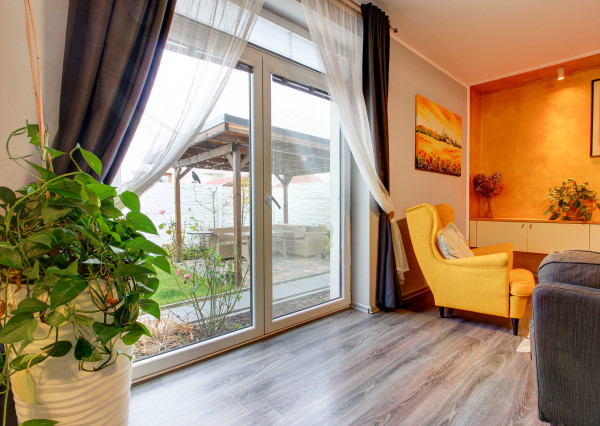 Novinka – samostatne stojaci 4i rodinný dom v obci Láb