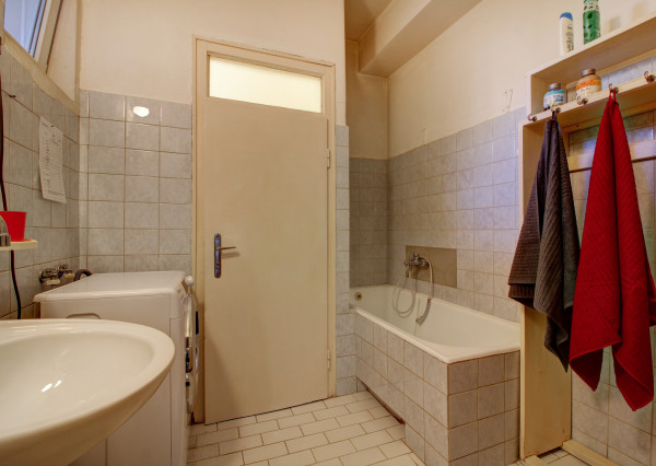 Na predaj 5-izbový rodinný dom s garážou na 954 m² pozemku - Kvetoslavov