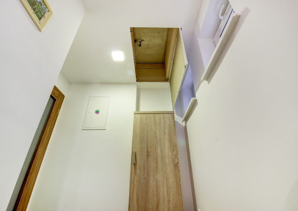 Na predaj: 2-izbový byt, Šamorín, Bratislavská,  okres Dunajská Streda