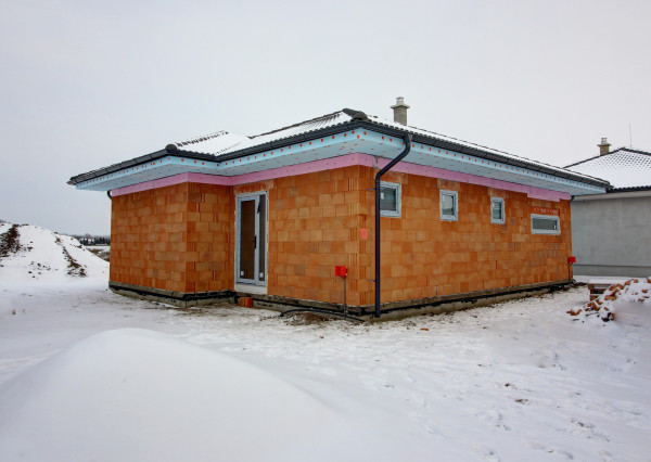 Na predaj 4 izbový rodinný dom v Dolnom Bare