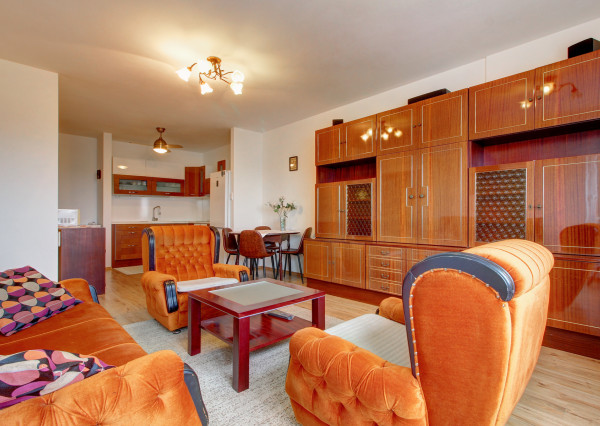 Na prenájom 2i byt v Rovinke s parkovacím státím