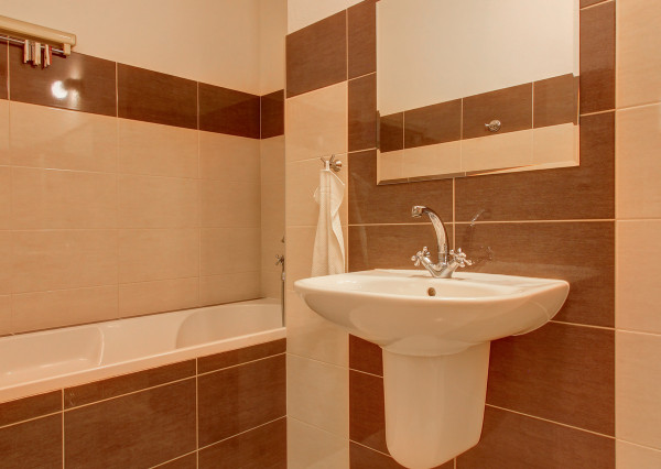 Na prenájom 2i byt v Rovinke s parkovacím státím