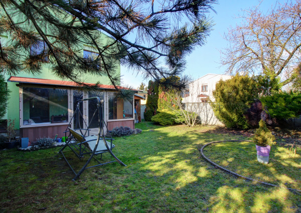 Na predaj: 4izbový rodinný dom s garážou – Šamorín-Mliečno